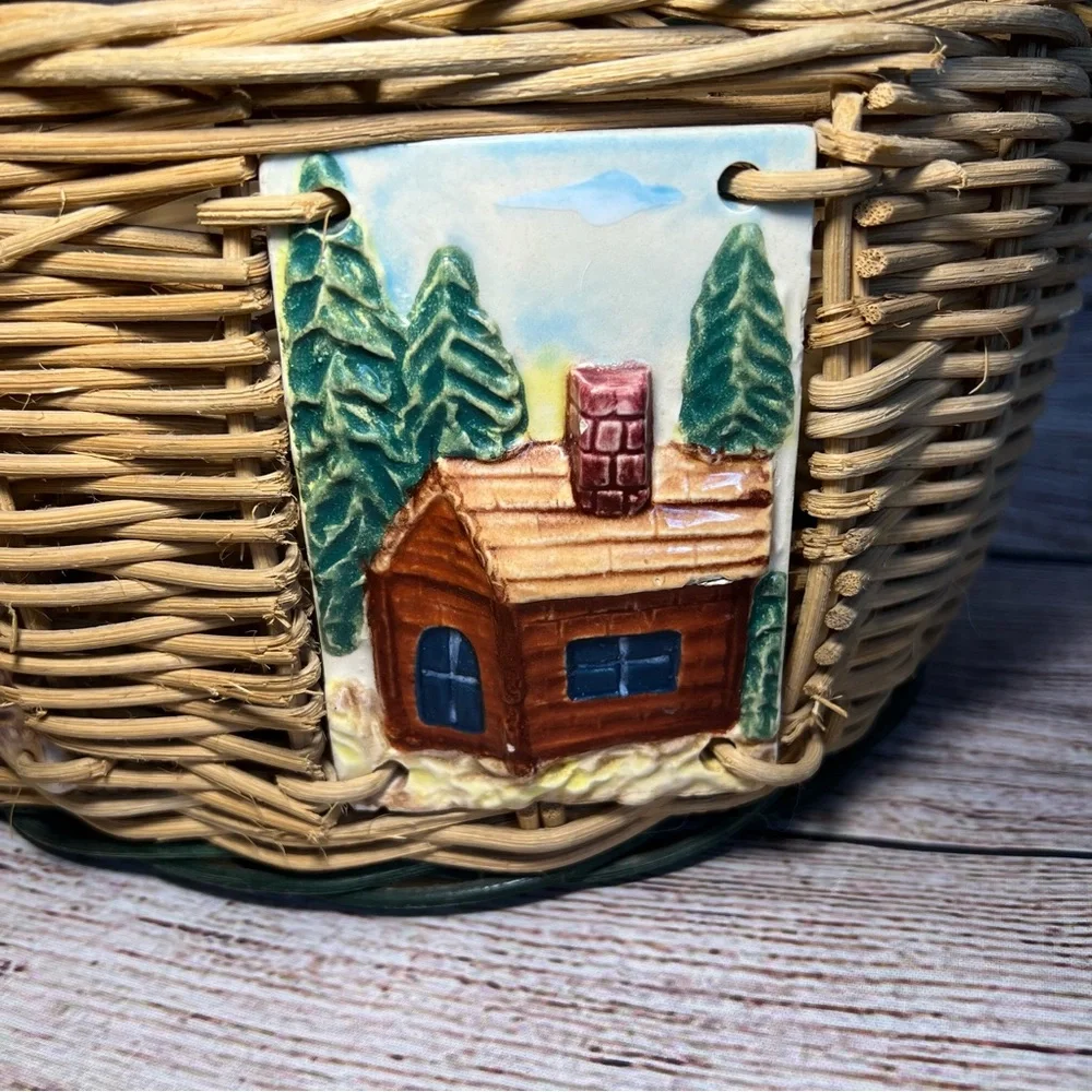 Vintage Large Oval Wicker Basket‎ Ceramic Moose & Cabin Tile Decorations Cottage